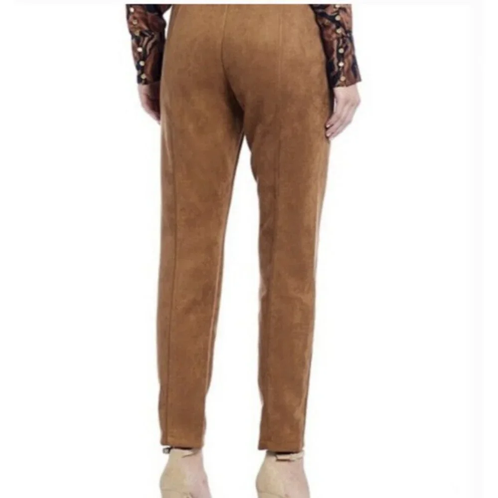 T Tahari Seamed Pull-On Faux Suede Leather Pants Size Medium
